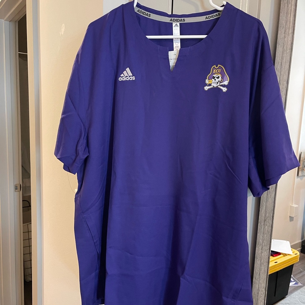 East Carolina Pirates Top